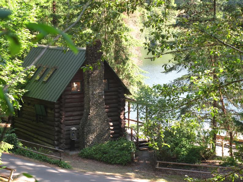 Lost Lake Historical Log Cabin on Lake
